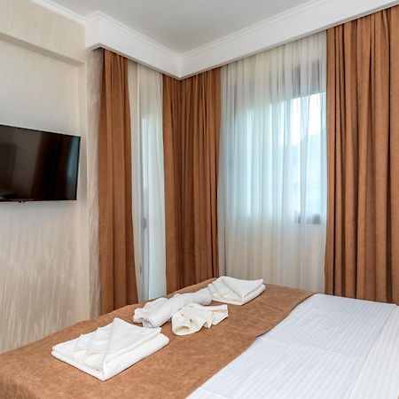 Luxury Apartments Queen Petrovac Room photo