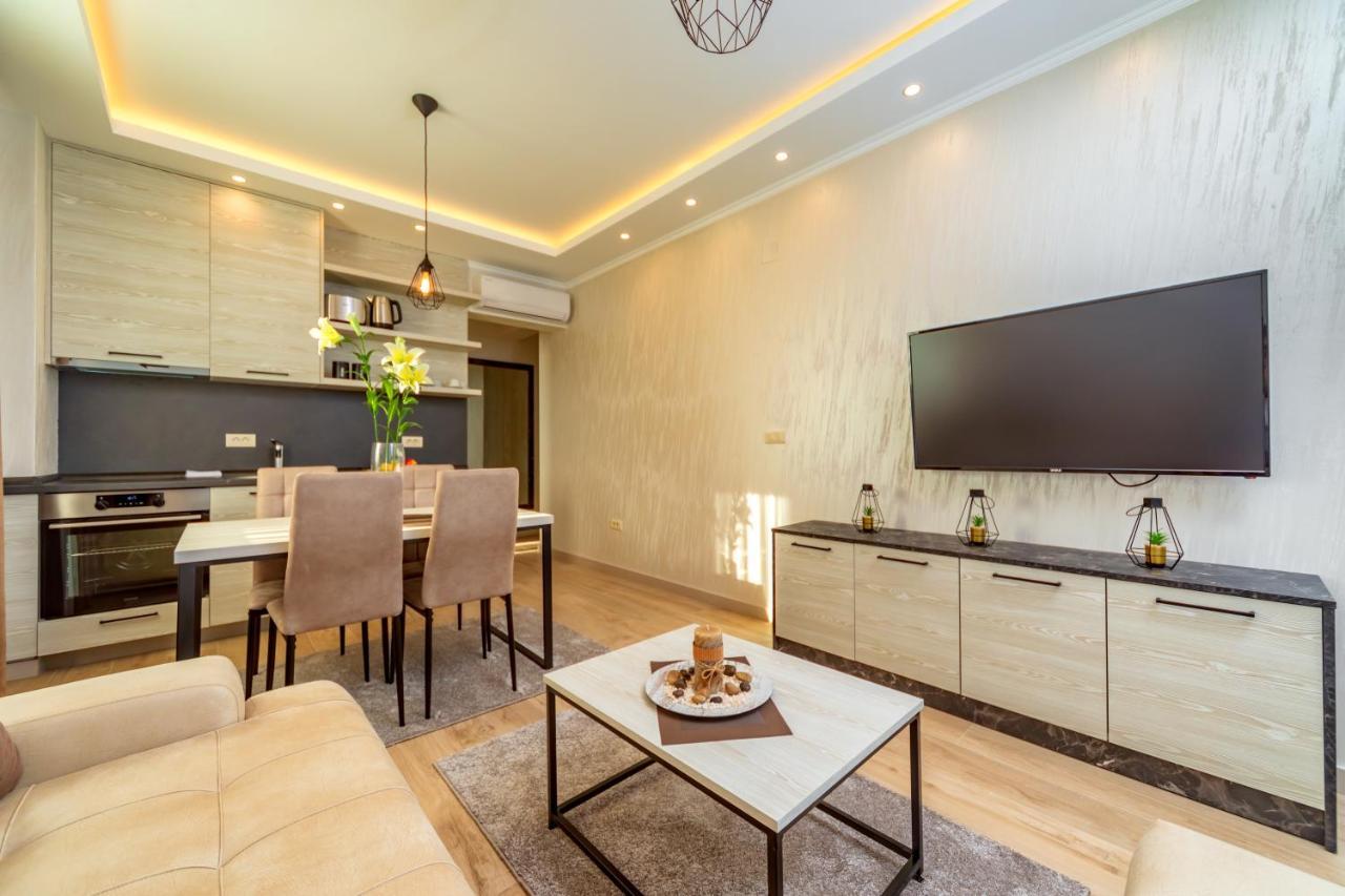 Luxury Apartments Queen Petrovac Exterior photo