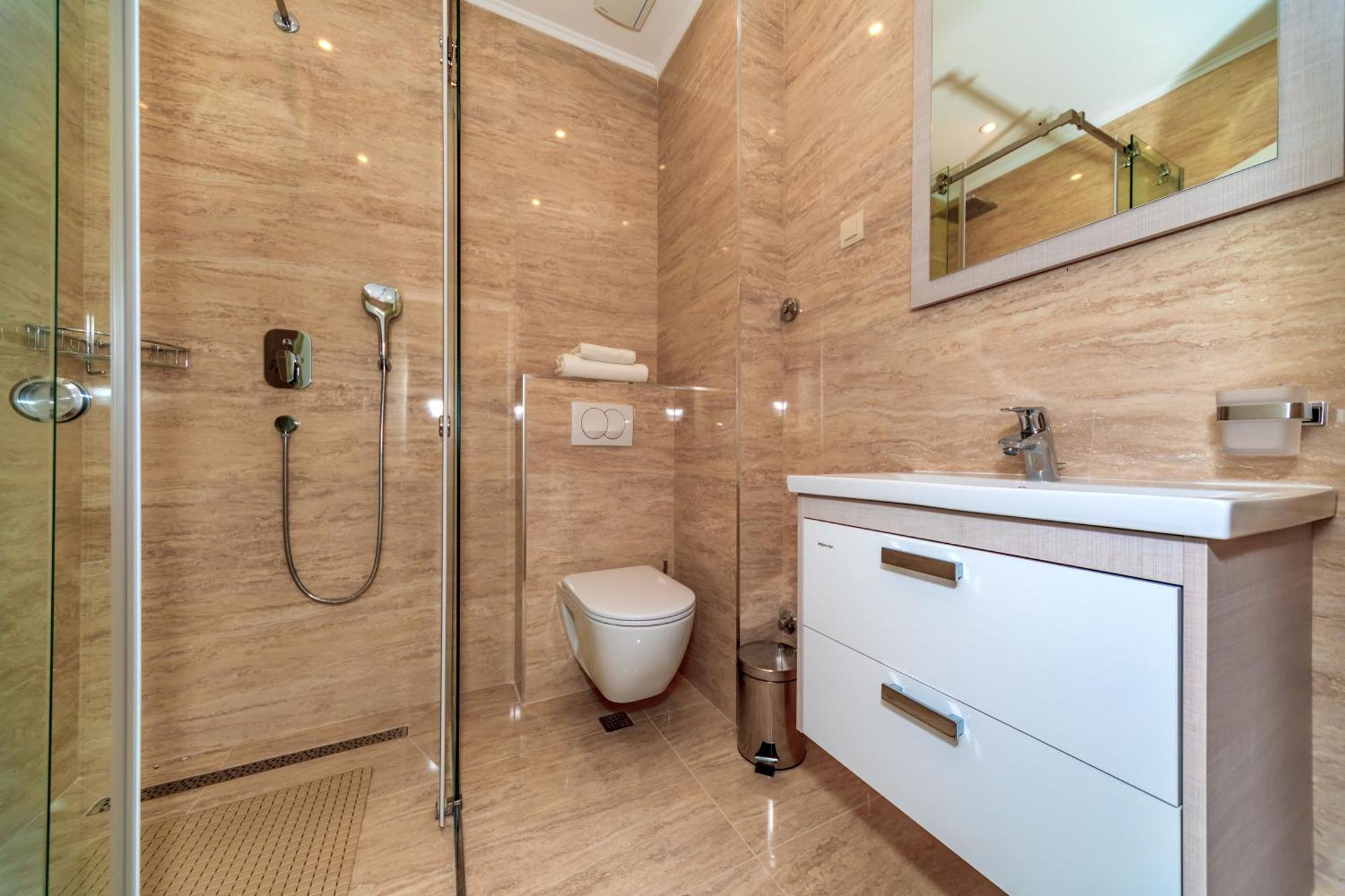 Luxury Apartments Queen Petrovac Room photo